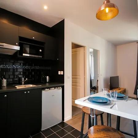 Le Bois, T2 Hypercentre Chic Et Cosy, Wifi Par Sovalfi *